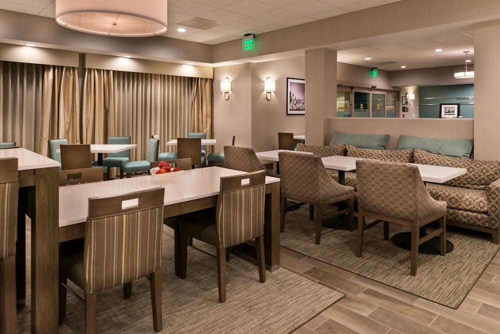 Hampton Inn Channel Islands Harbor Oxnard Bagian luar foto