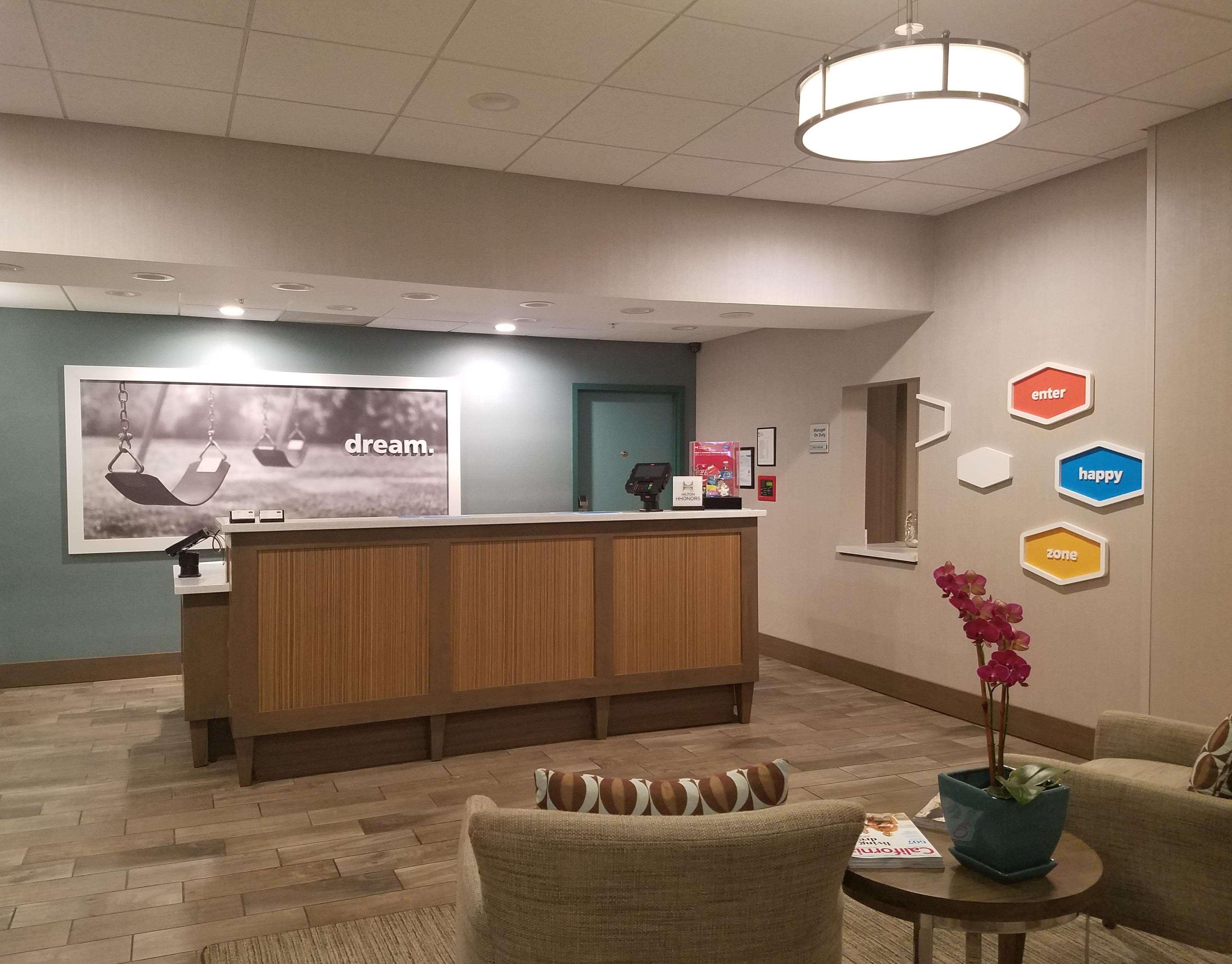 Hampton Inn Channel Islands Harbor Oxnard Bagian luar foto