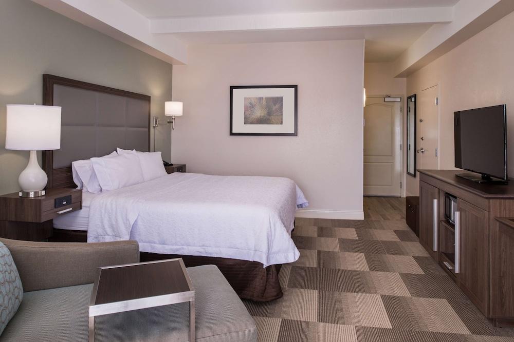 Hampton Inn Channel Islands Harbor Oxnard Bagian luar foto