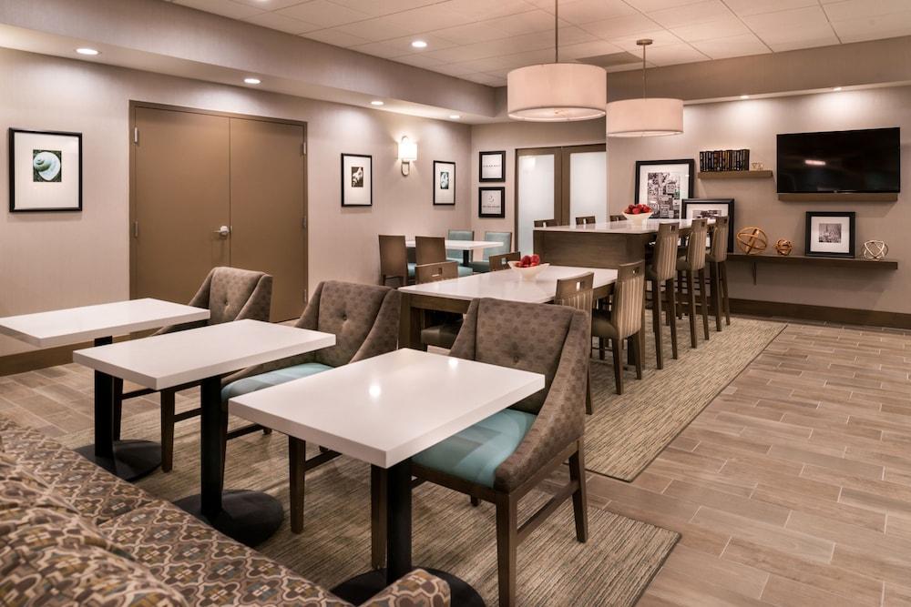 Hampton Inn Channel Islands Harbor Oxnard Bagian luar foto