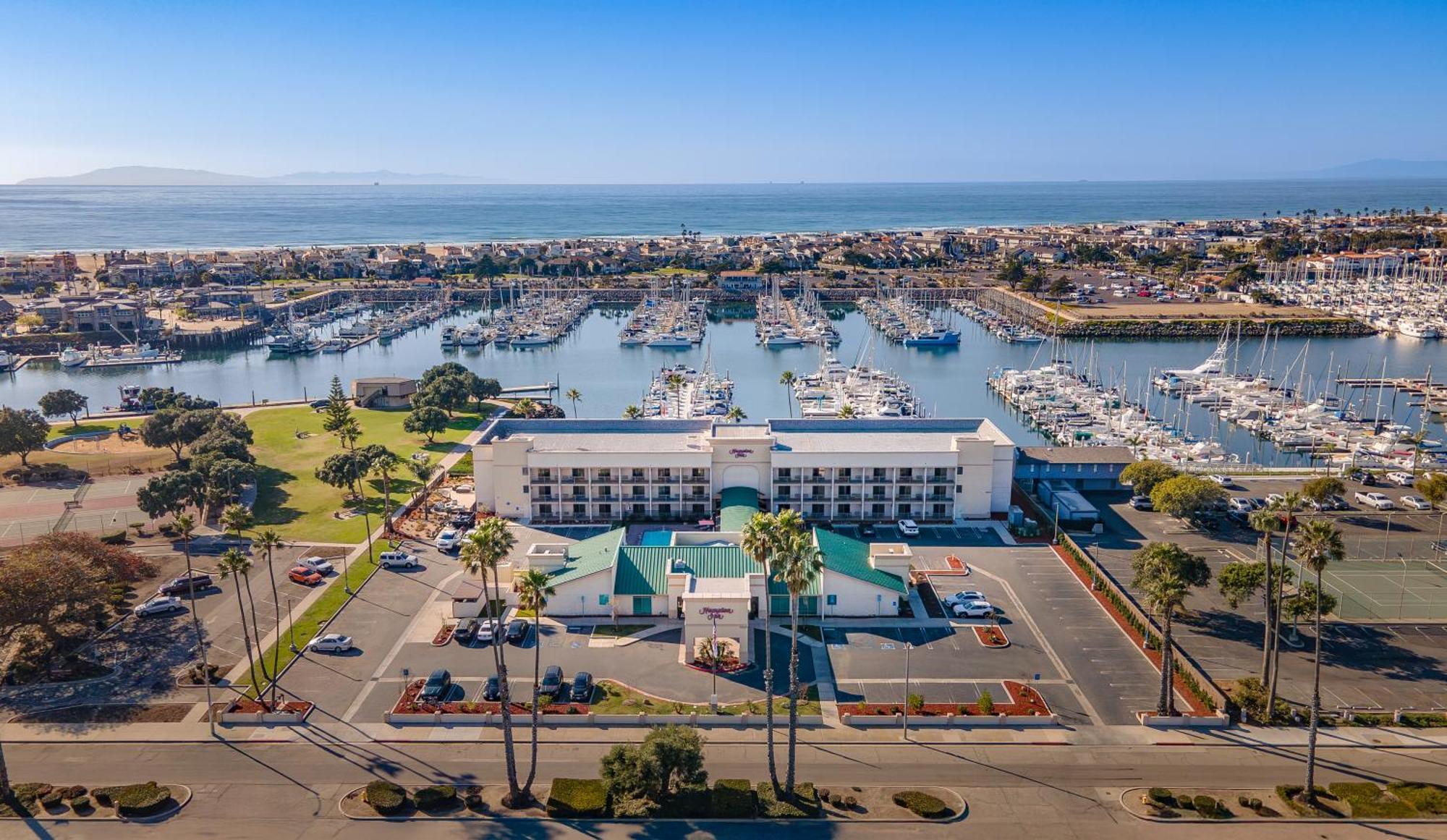 Hampton Inn Channel Islands Harbor Oxnard Bagian luar foto