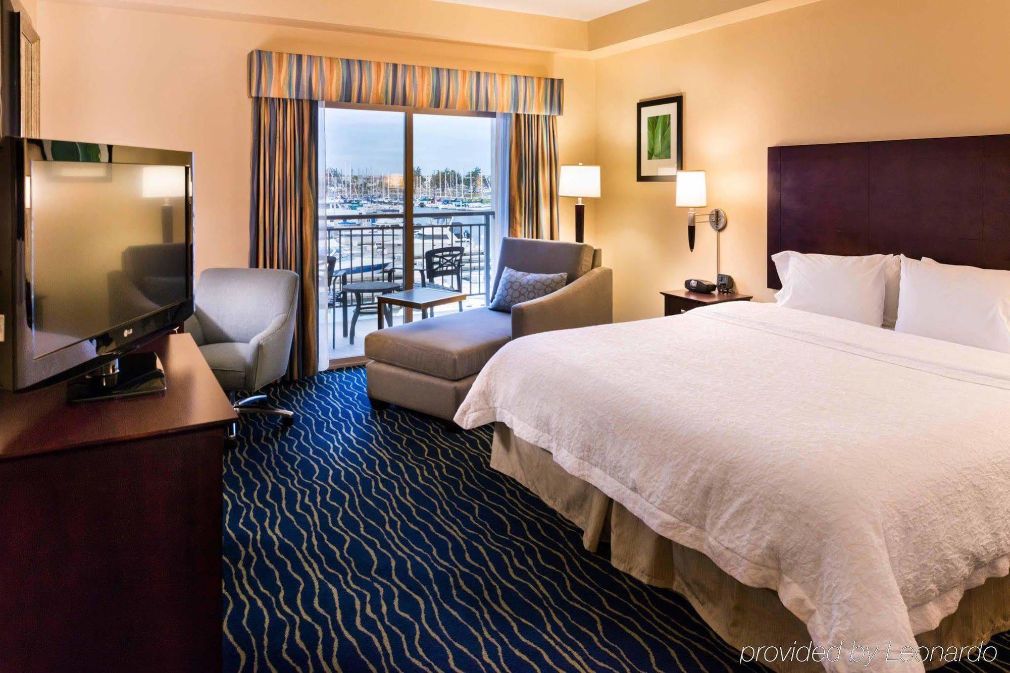 Hampton Inn Channel Islands Harbor Oxnard Bagian luar foto