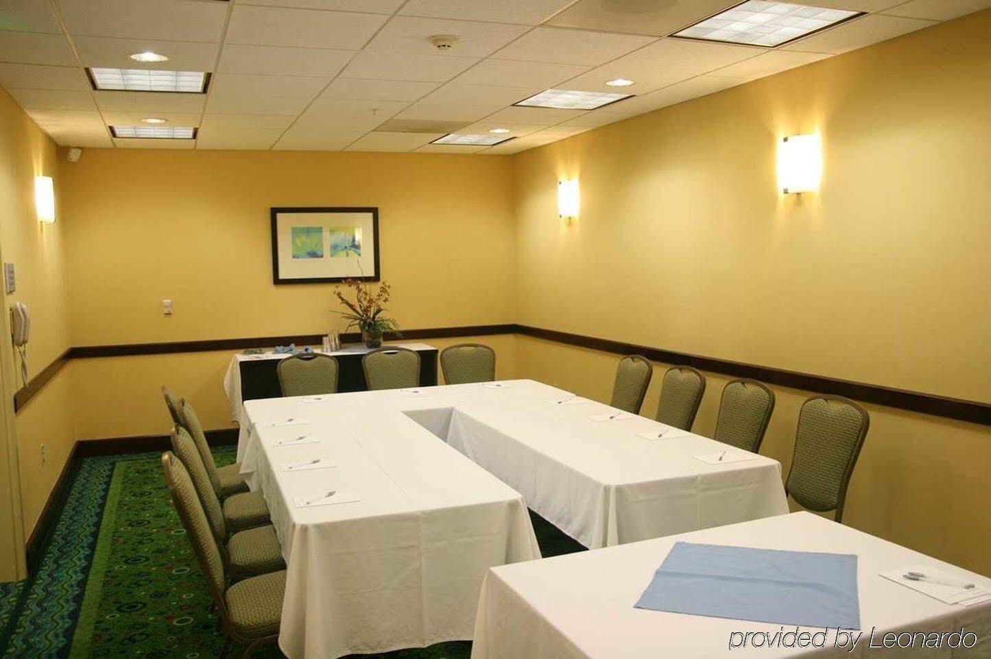 Hampton Inn Channel Islands Harbor Oxnard Bagian luar foto